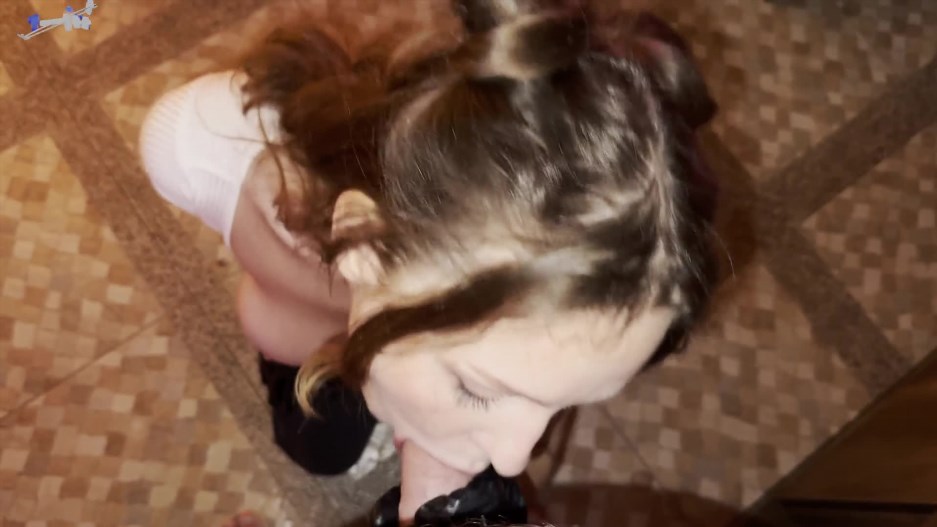 Onlyfans - The Housekeeper Takes It In Her Mouth For a Vacation Trip While My Wife Is At Home Alexa Poshspicy FullHD 1080p
